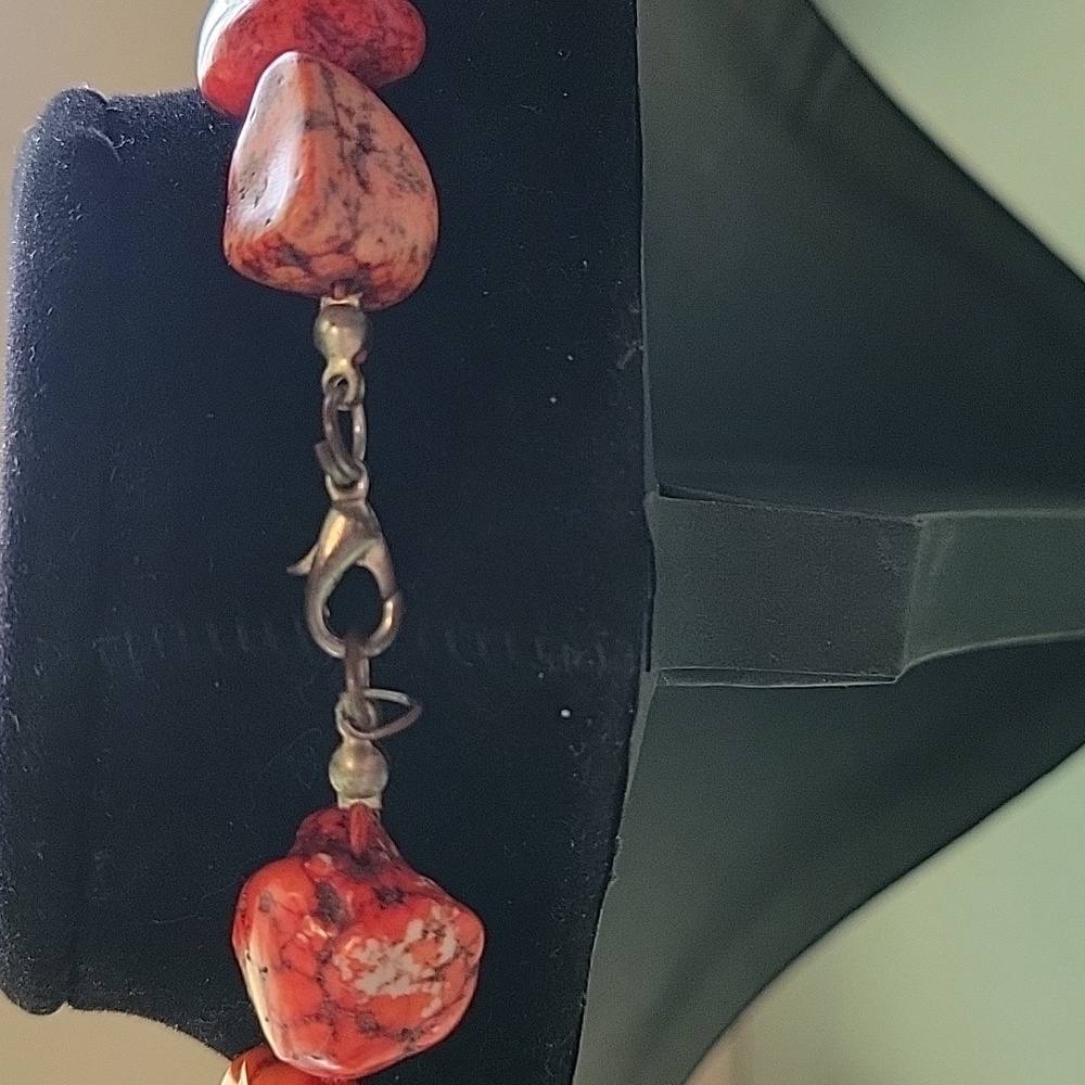 Red Rustic Spiderweb Howlite Nugget Necklace - Picture 3 of 4